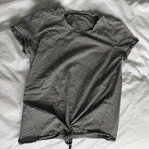 Madewell striped tee shirt with front tie knot